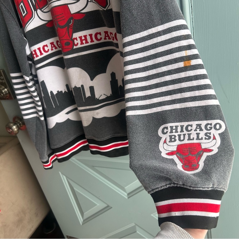 Vintage 90s Chicago Bulls Sweatshirt All Over Print Crew Neck Basketball NBA XXL - Picture 5 of 13